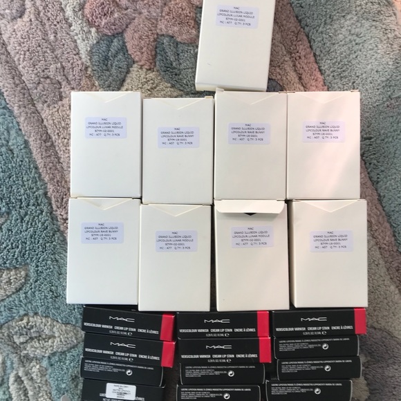 Assorted Mac cosmetics assorted prices - Picture 3 of 8